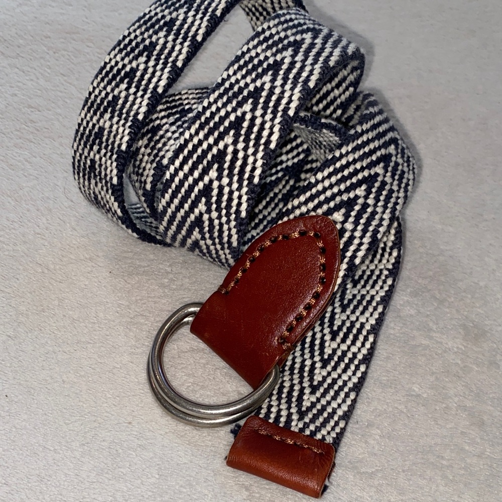 J Crew navy ivory cotton strap d-ring belt leather accents silver buckle Sz M